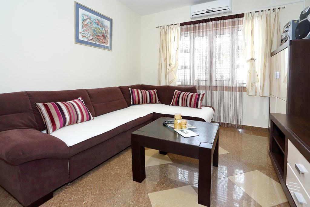 Apartments Melita Bibinje Habitación foto
